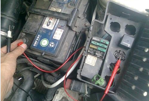 電工是否對保險絲進行維修 電工是否對保險絲進行維修